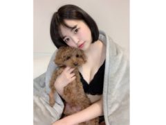 【小森ほたる】「FLASH」テレワークグラビア掲載！
