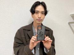 【PLAS】エイズ孤児支援のチャリティオークション2021に黒羽麻璃央が参加しました。