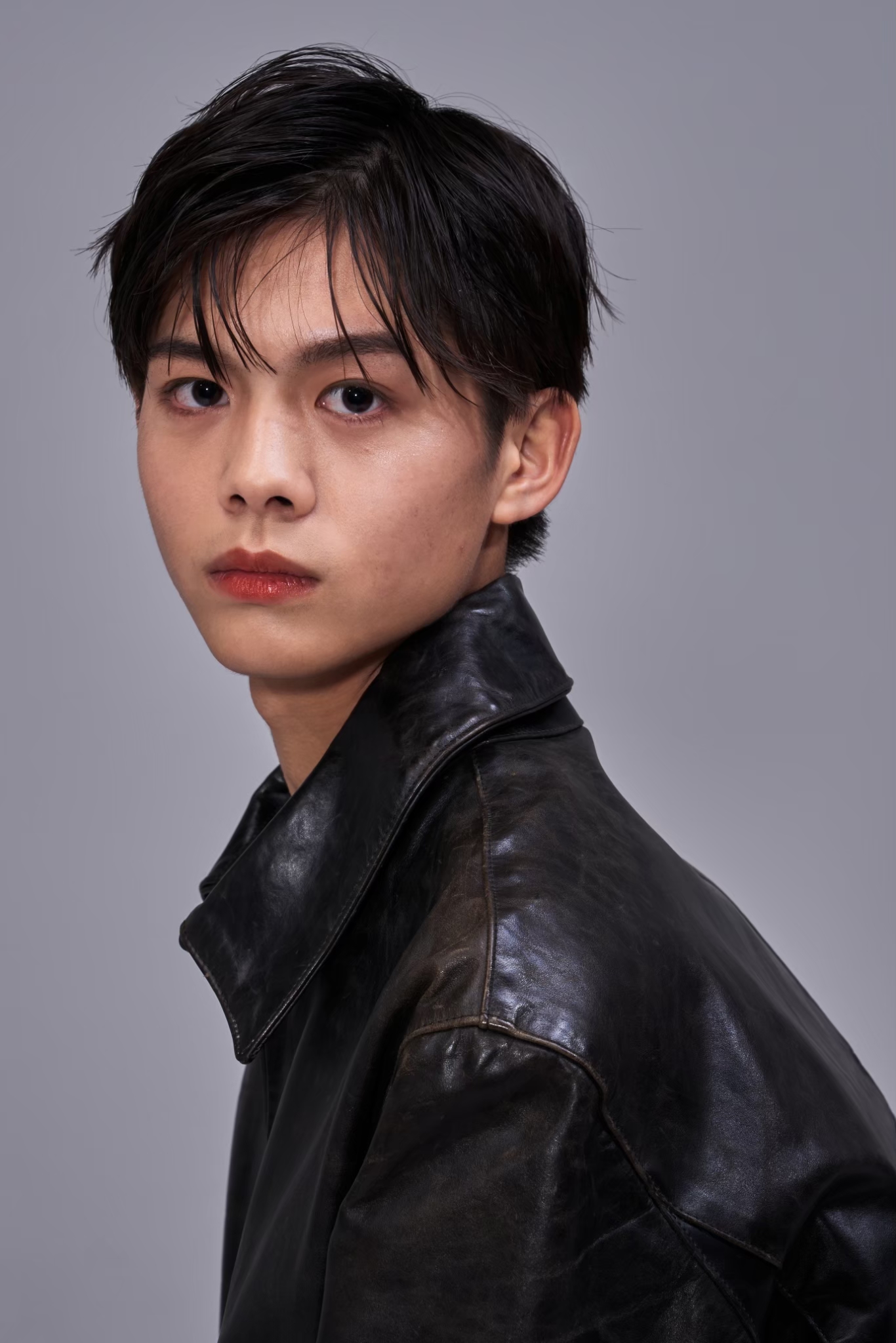 葉山陽琉