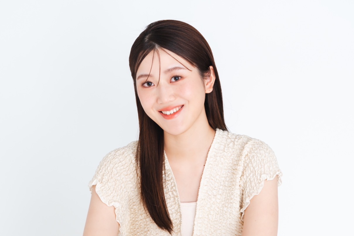 藍沢華鈴